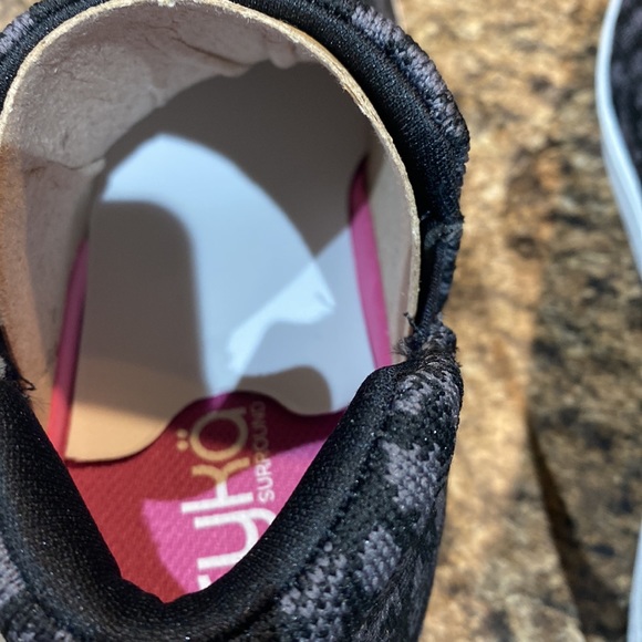 Ryka slip ons sneakers size 8M NWOT - Picture 6 of 6